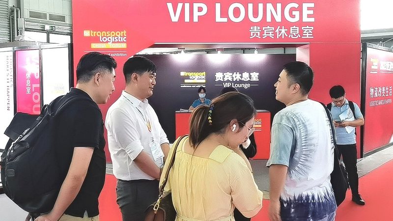 电商广告设计风格解析：揭秘五大流行趋势