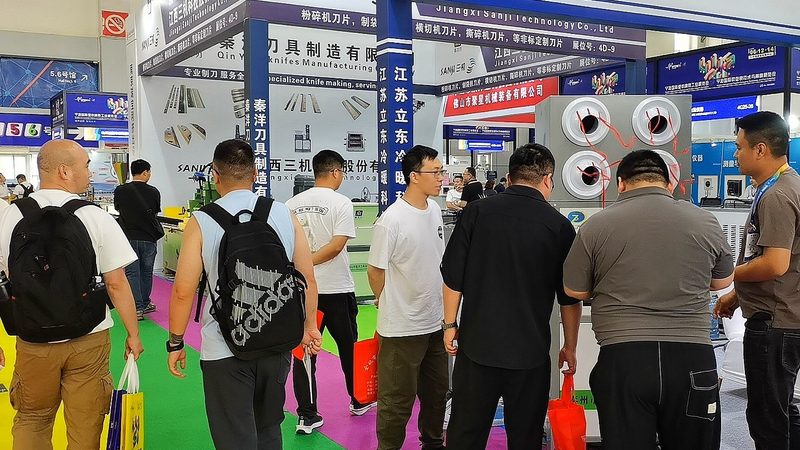 展览展示环保PVC板：规格尺寸背后的秘密